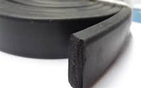 White Epdm Silicone Rubber Extruded Profiles For Industrial Thickness