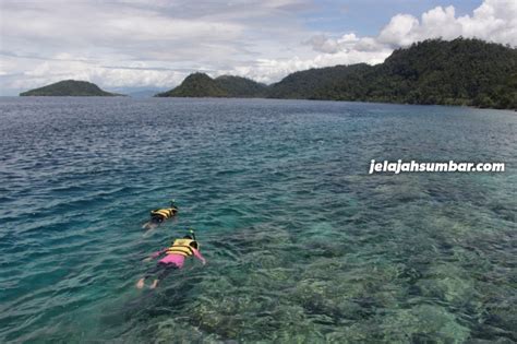 Seharian Jelajah Pulau Pagang Dan Pulau Pamutusan Jelajah Sumbar