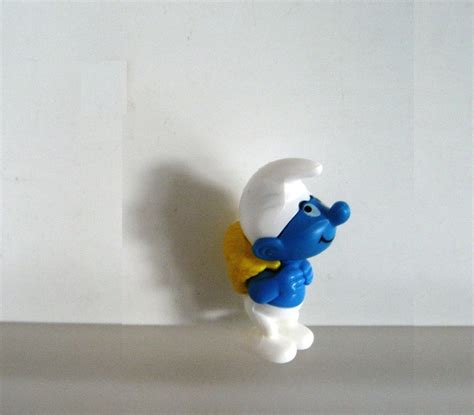 KINDER FERRERO SURPRISE SMURFS CHOOSE PEYO FIGURES PUFFI SCHTROUMPFS