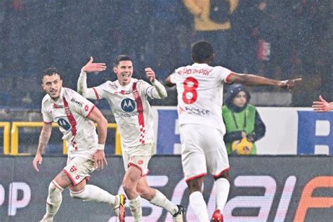 Il Monza Batte Il Genoa E Vola Nella Top Ten Della Serie A Decide