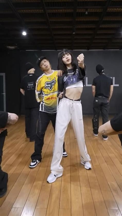 Taeyang Shoong Feat Lisa Of Blackpink Dance Practice Video In