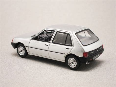 Peugeot 205 GL Grise Norev 1 43e Minicarweb