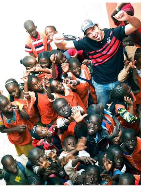 Cyril Despres Charity School In Senegal Video