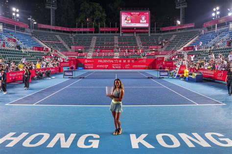 Hong Kong Tennis Open Leylah Fernandez Fights Back To Win First Wta