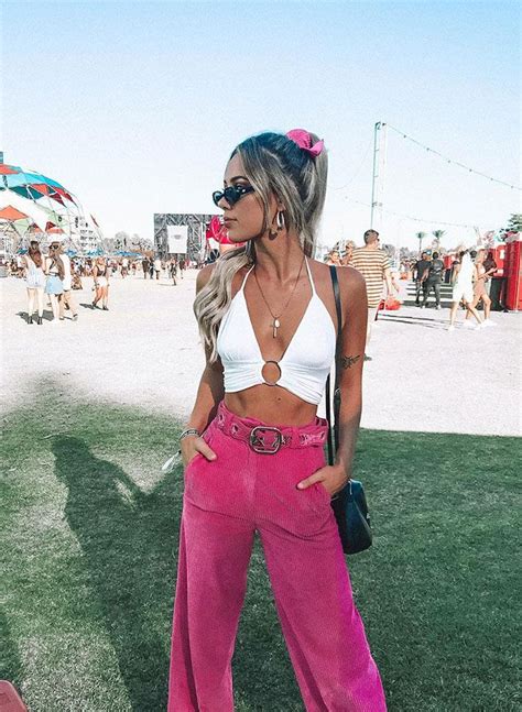 10 Music Festival Outfits To Copy Inspired By This Tenues De