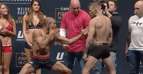 PHOTO | Conor McGregor stunning size comparison - UFC 194 vs. UFC 196 ...