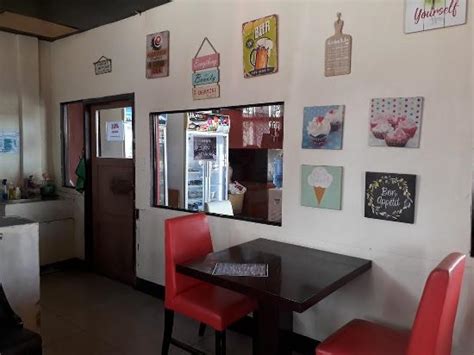 Confiteria Dulce Restaurant And Catering Services Sagay City