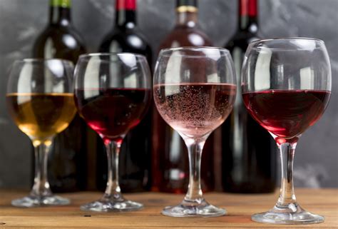 Qué tipos de vino existen Variedades y clasificación Vinos Iberian