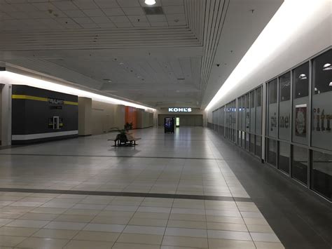Bayshore Mall Eureka Ca Deadmalls