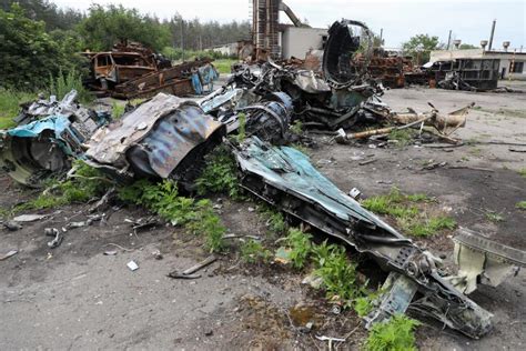 A Russian Su 34 Fighter Jet Mysteriously Burned Down Deep Inside