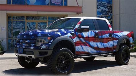 Celebrate Memorial Day By Making Your Ford Patriotic