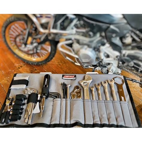 CruzTOOLS RoadTech B2 For BMW Motorcycles