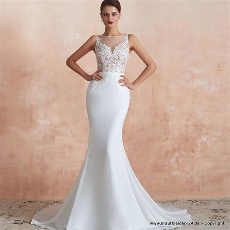 Brautkleider Elegantes Fit and Flare Brautkleid Iva mit Spitze Rücken