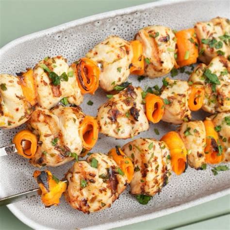 Brochettes de poulet aux épices recette facile et rapide