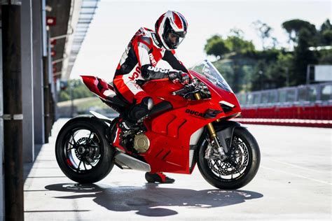 Il Prezzo Della Nuova Ducati Panigale V Motociclismo