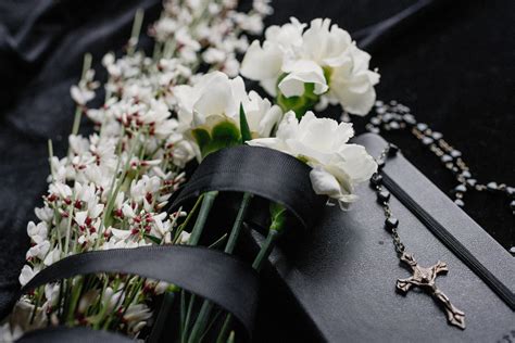 Hulett Winstead Funeral Home: Paying Tribute Through Meaningful Obituaries Image 19