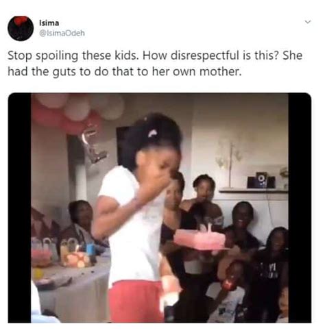 Girl Smashes Her Birthday Cake Into Her Mother S Face In Revenge Video