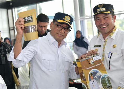 InfoPublik Kunjungi Dry House Bersama Pj Bupati Bener Meriah Menteri