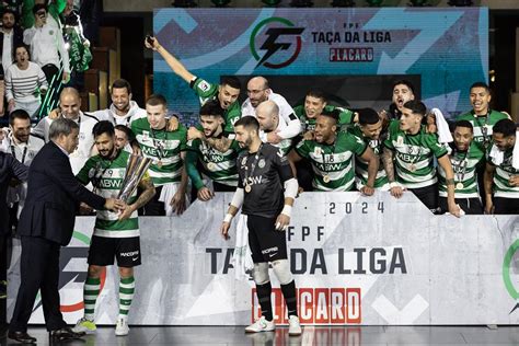 Futsal Sporting derrota Benfica e conquista Taça da Liga Renascença