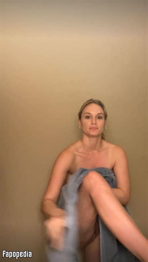 Leven Rambin Nude Onlyfans Leaks Photo Fapopedia