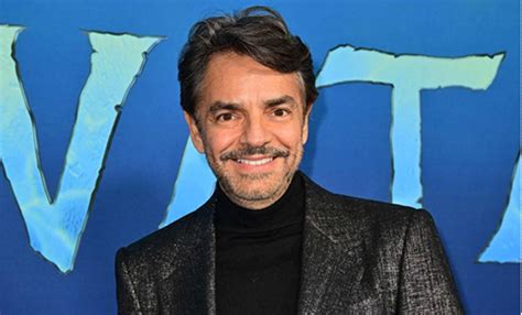 Eugenio Derbez Reaparece Después De Su Accidente En La Premier De Avatar