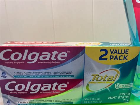 Colgate Total Gum Health Mouthwash CleanMint 33 8 Oz And Toothpaste 2 X