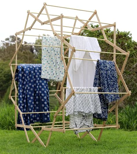 Ditch the Clothesline for a DIY Expanding Star Drying Rack - The ...