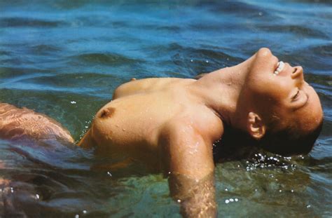 Naked Romy Schneider Added By Jyvvincent