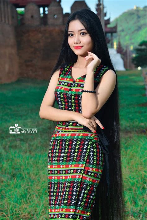 Pin By Ronald Victor Mambu On Myat Noe San Very Long Hair Long Hair