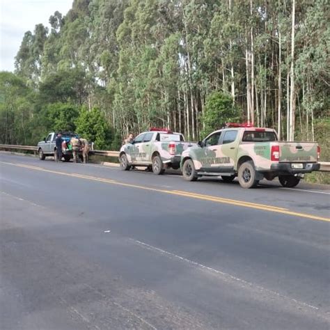 Pol Cia Ambiental Fiscaliza Ca A Na Regi O De Gua Doce R Dio