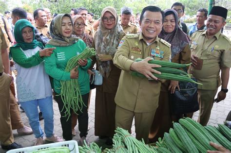 Tekan Harga Pangan Gubernur Jambi Buka Gpm Serentak Di Batanghari