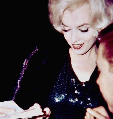 Marilyn Monroe The Ultimate Movie Star Signing An Autograph Vintage