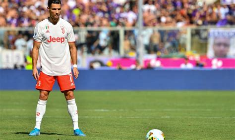 Ronaldo Ero A Un Passo Dall Arsenal E Spunta Anche La Maglia Foto