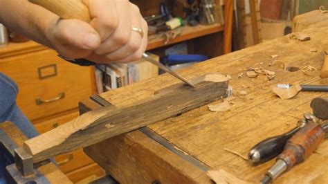 Making a Simple Traditional Spokeshave From Firewood - by James Wright ...