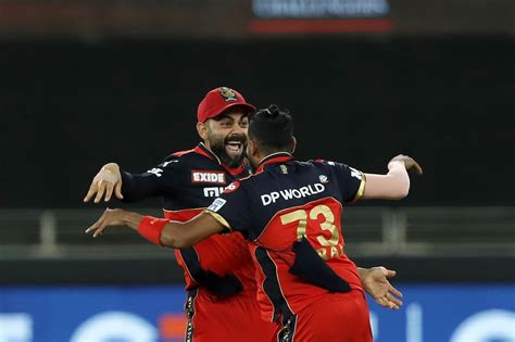 Virat Kohli And Mohammed Siraj Celebrate A Wicket