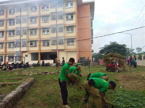 Detail Contoh Semangat Gotong Royong Di Lingkungan Sekolah Dan Rumah