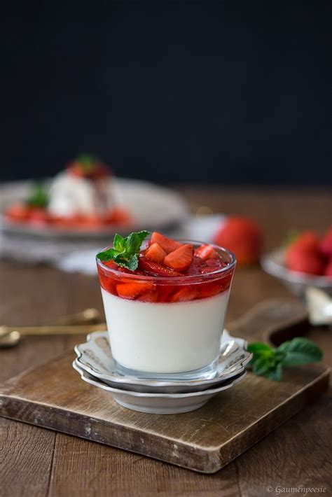 Panna Cotta Mit Erdbeeren Erdbeer Panna Cotta Panna Cotta