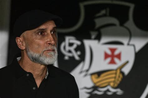 Vasco Anuncia A Demiss O Do T Cnico Portugu S Lvaro Pacheco Ram N