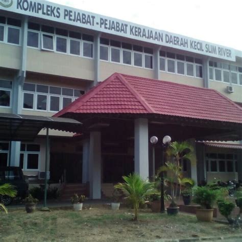 kompleks pejabat pejabat daerah kecil slim river slim river perak