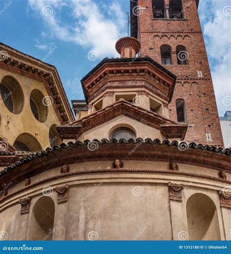 Iglesia De Santa Maria Presso San Satiro Milano Italia Fragmento