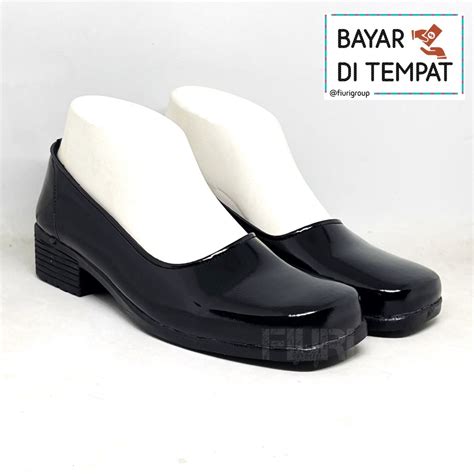 Jual Fiuri Sepatu Pantofel Slip On Hak Cm Wanita Hitam Polos