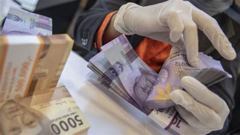 Rupiah Melemah Di Tengah Sentimen Risk Off Pasar