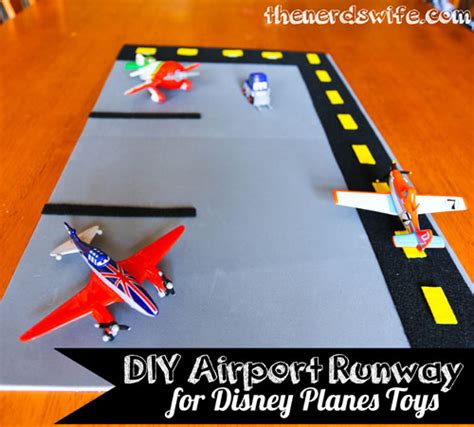 Disney Planes Toys Diy Airport Runway Worldofcars Shop Cbias The