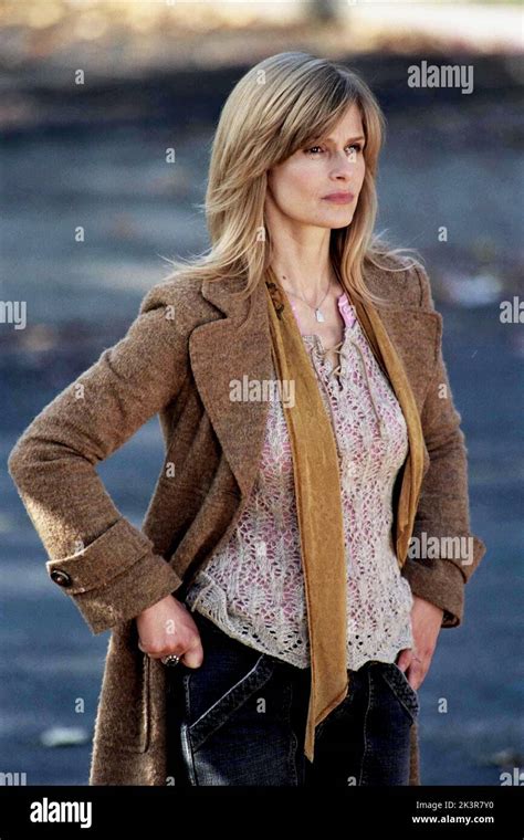 Kyra sedgwick loverboy 2005 hi-res stock photography and images - Alamy