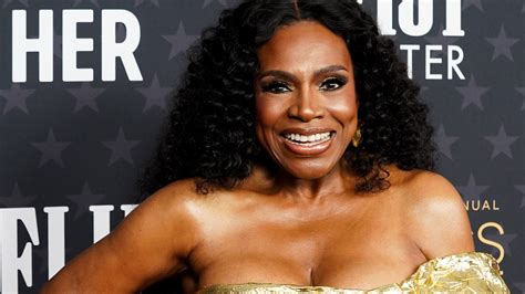 Abbott Elementary Star Sheryl Lee Ralph Will Perform Ahead Of Rihanna