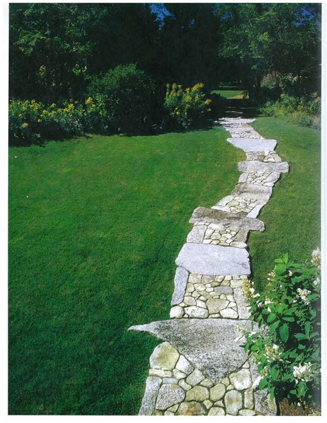 Lew French Walkway On Marthas Vineyard Walkways Paths Stone Walkway