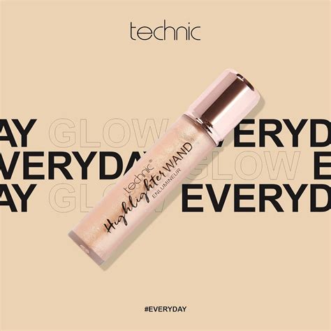 Technic Highlighter Wand - Beam Me Up - 9ml Liquid Highlighter for