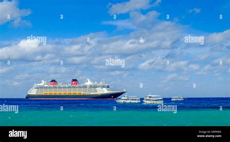 Grand Cayman, Cayman Islands, Dec 2017, cruise ship Disney Fantasy with ...