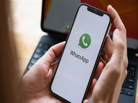 Kelebihan Aplikasi GB Whatsapp Apk Versi Terbaru 2024 Yang Harus Kalian