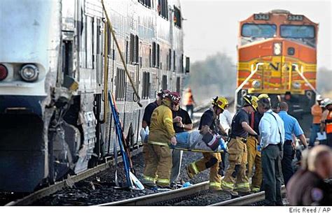 Metrolink Hits Train Commuter Injuries Minor